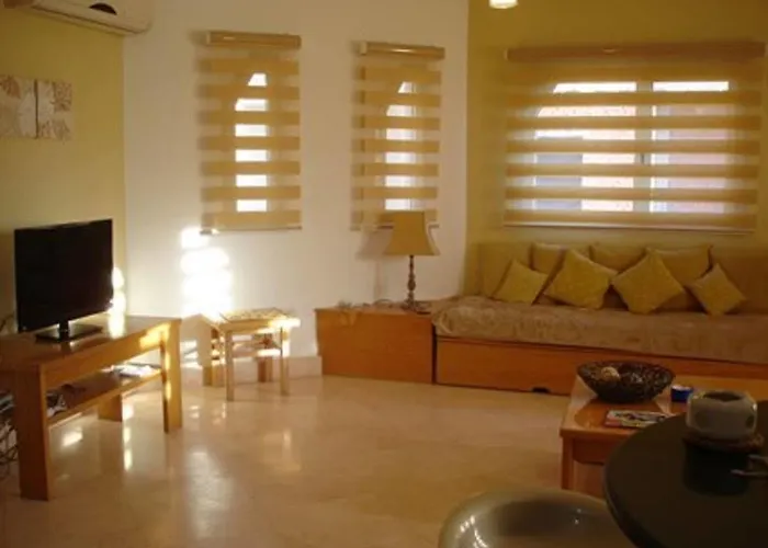Regency Towers 3* Gurdaka