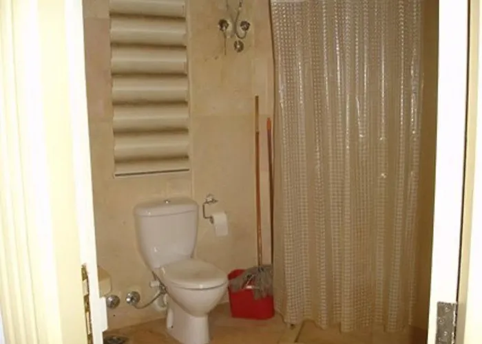 Regency Towers 3* Gurdaka
